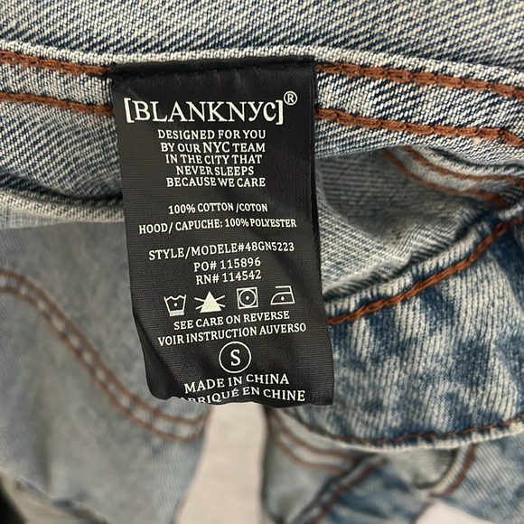 Like New - Blank NYC denim jacket with hood in Encounter, size small - Picture 11 of 14